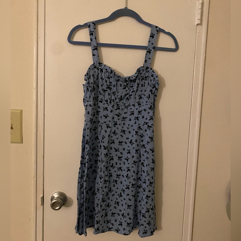 Blue/black floral summer dress, size M from the brand trixxi.
